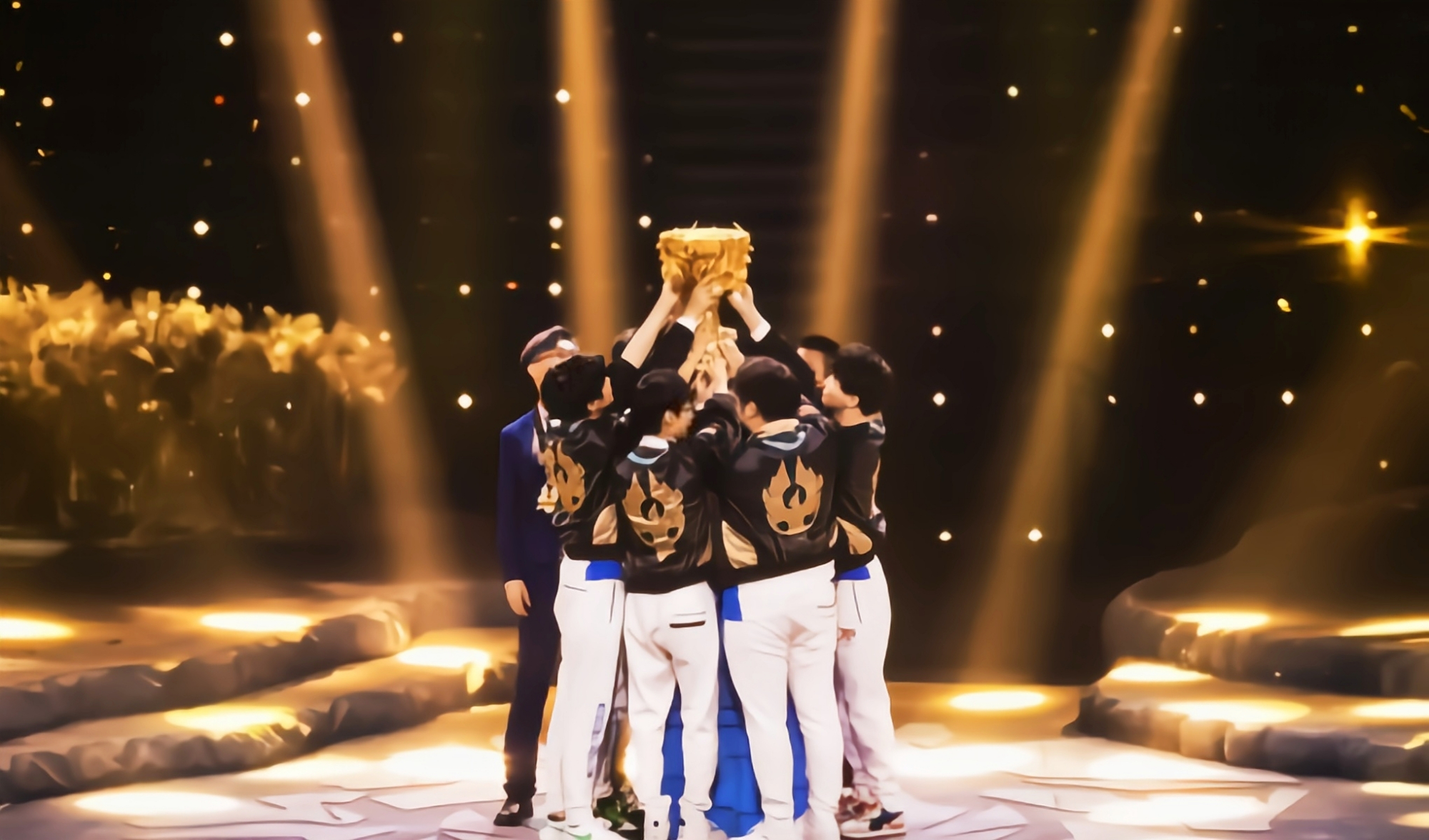 王者荣耀赛事精彩瞬间盘点，年度回顾震撼登场的简单介绍