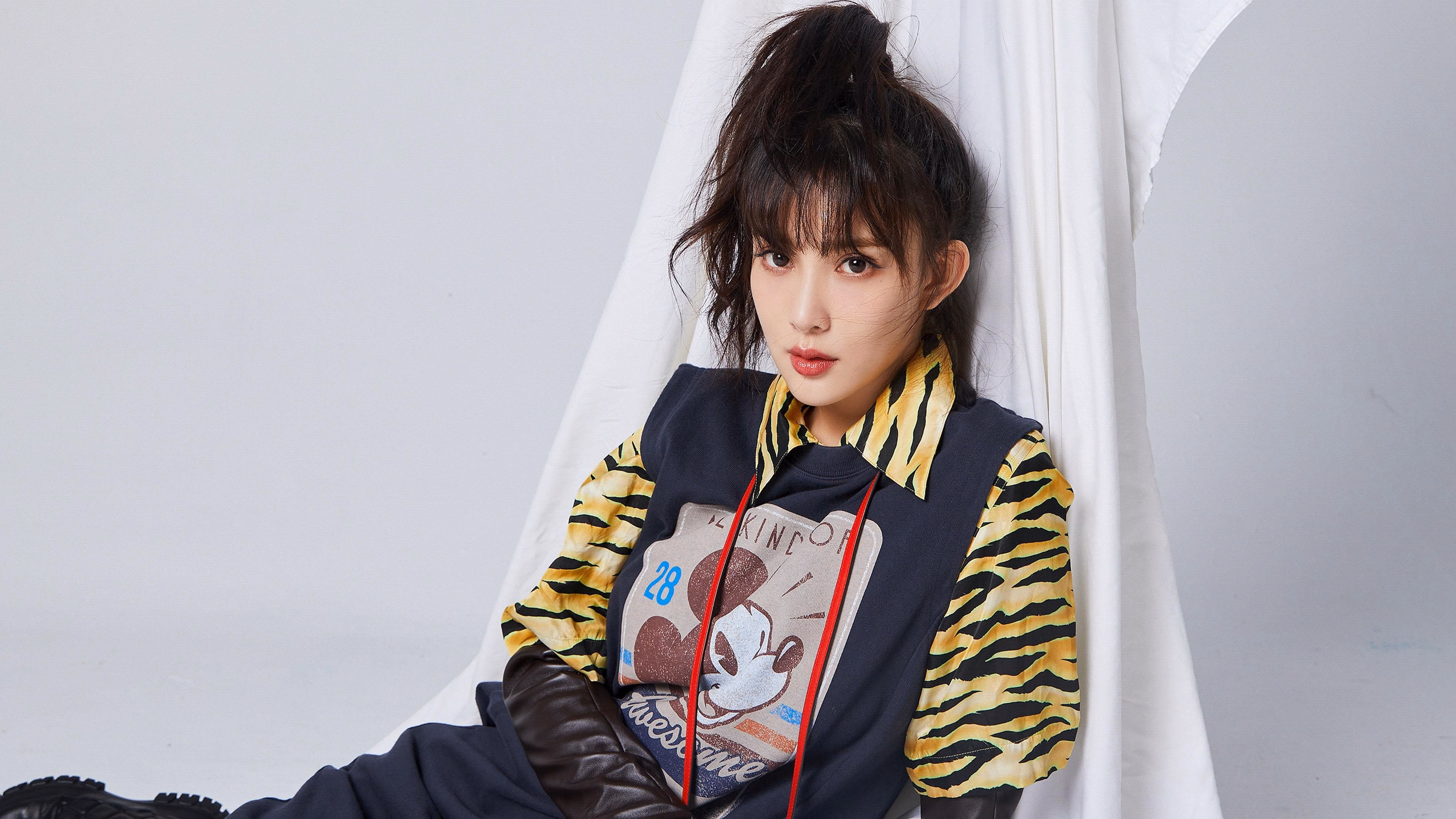 冰火双冠日,加拿大足球生死战绝杀阿根廷,奥纳纳F1揭幕战上演速度传奇