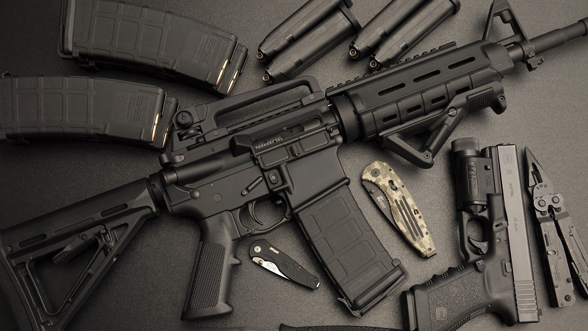 詹姆斯的震撼登场，雄鹿与黄蜂对决提前终结