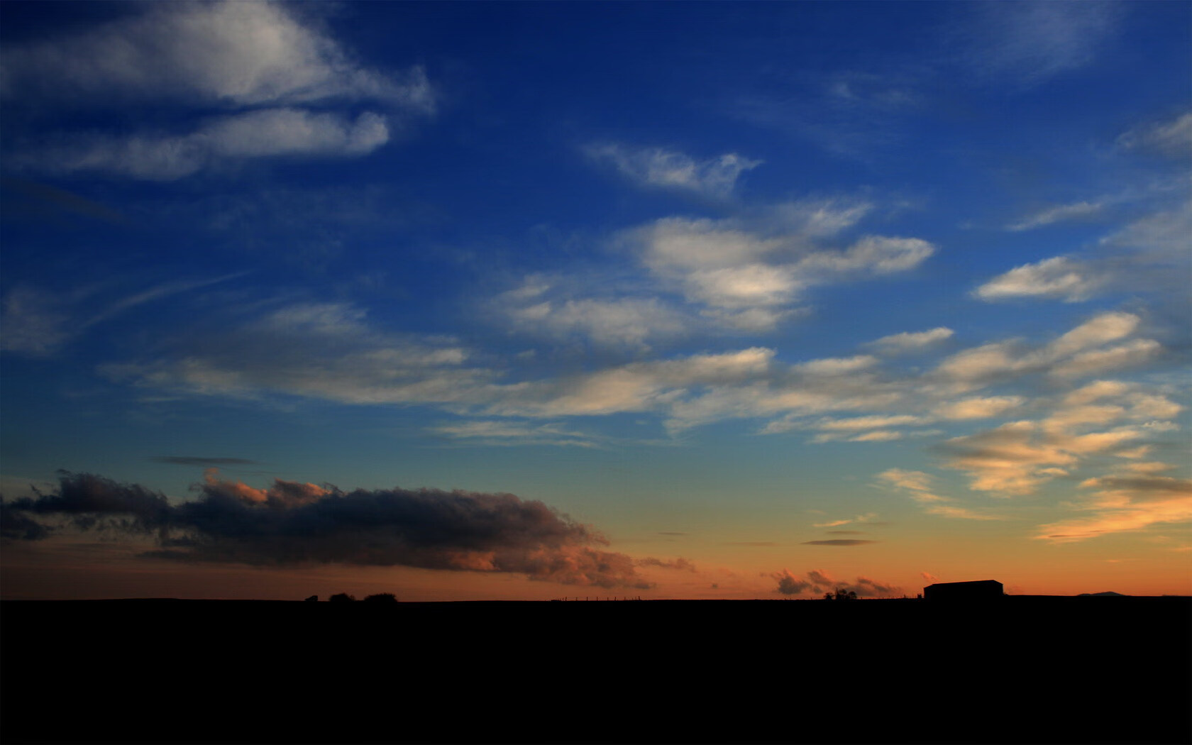 熄灭休斯顿的火焰,当爱德华兹扛起达拉斯的火炬,满分的背后是独行侠的新生