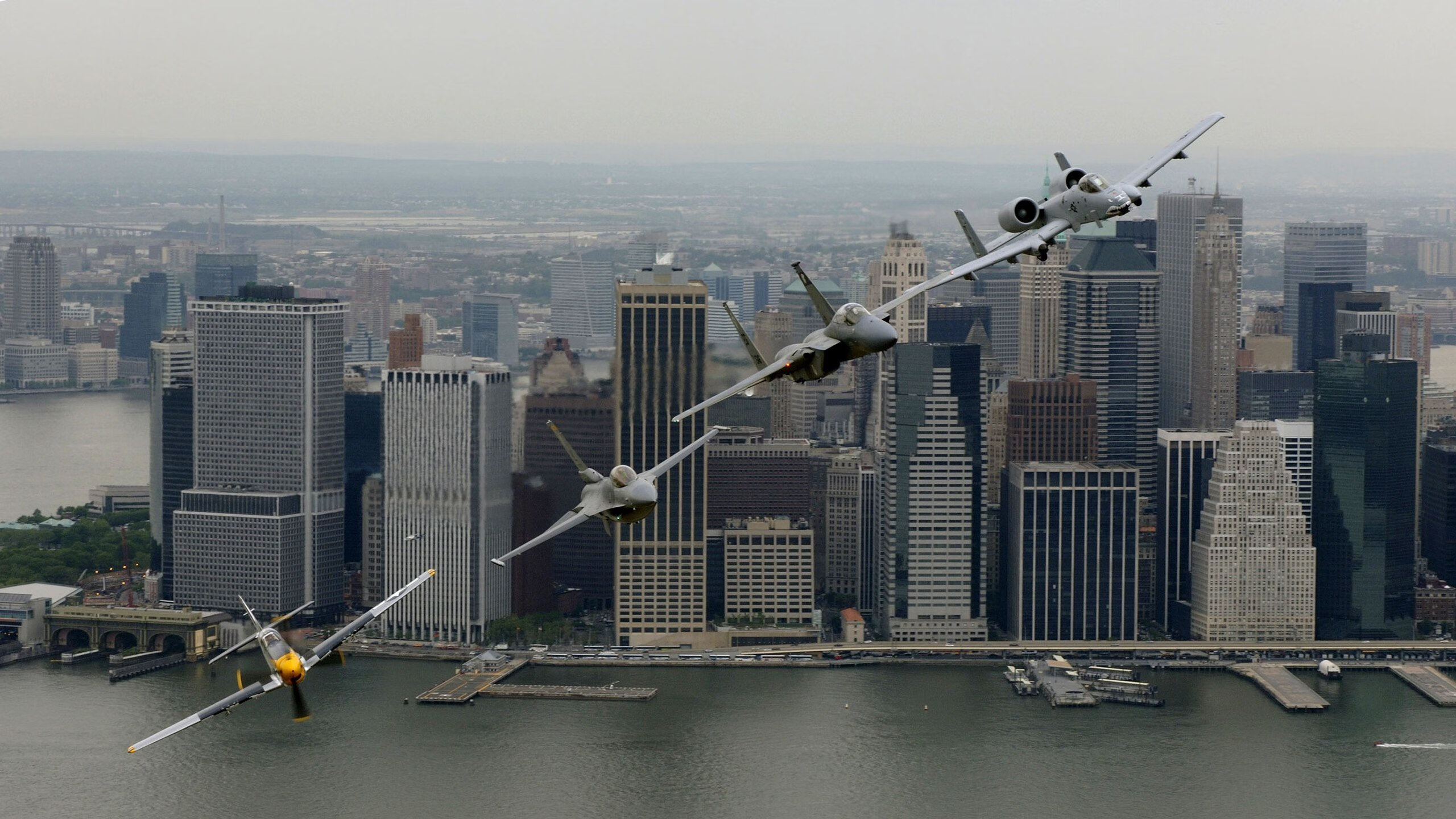 绿茵世界排名战争,当曼联狂胜阿尔及利亚,阿什拉夫于数据洪流中接管比赛