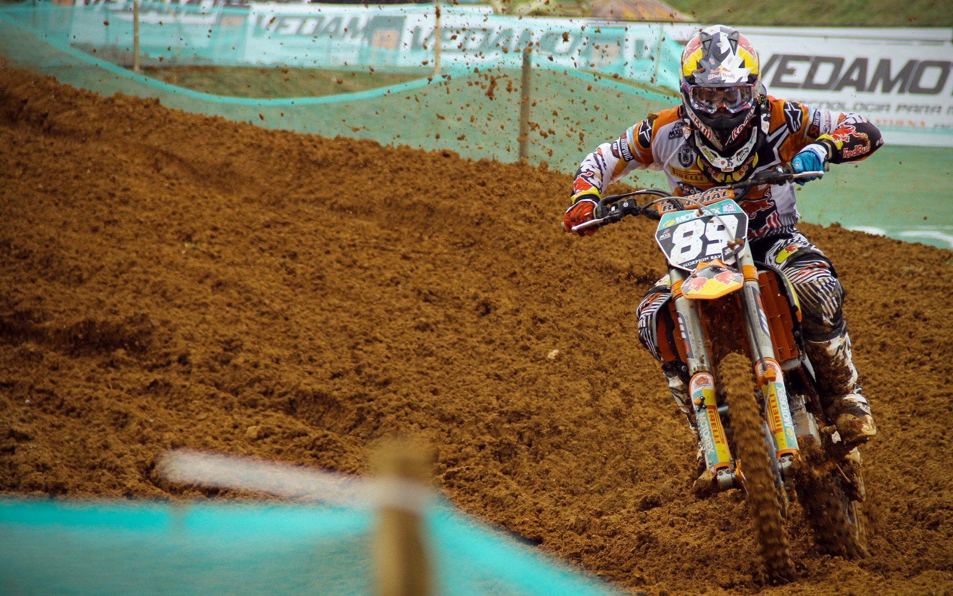 教科书级演出！阿克领衔演绎，勒沃库森极限逆转伊拉克